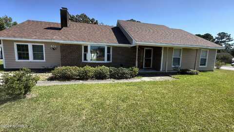 506 Pine Valley Road, Jacksonville, NC 28546