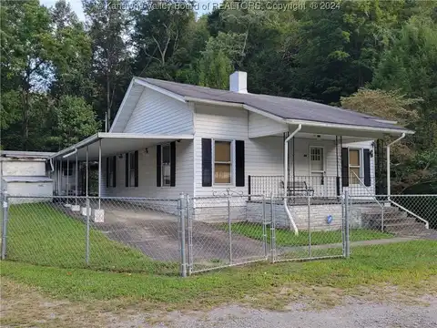 58 Palmbrooke Lane, Gallagher, WV 25083