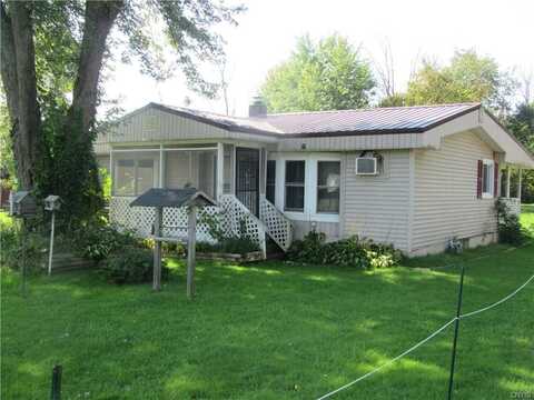 1041 County Route 37 Rd, Central Square, NY 13063