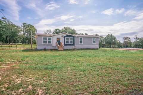 3535 Narcissus Rd, Ore City, TX 75683