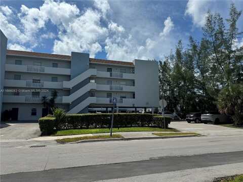 3868 NE 169th St, North Miami Beach, FL 33160