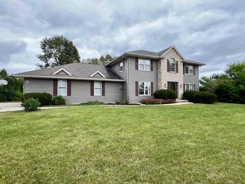 W150n7466 Hidden Meadow Ct, Menomonee Falls, WI 53051