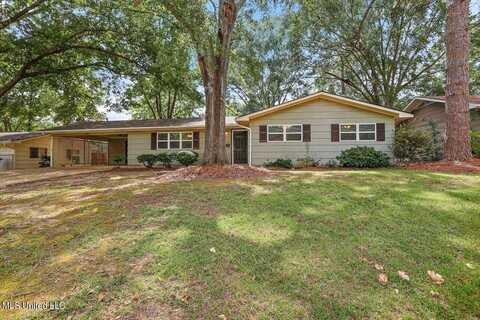 5157 Parkway Drive, Jackson, MS 39211