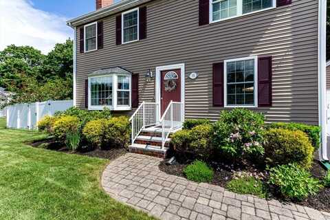 15 Concord Street, Franklin, MA 02038