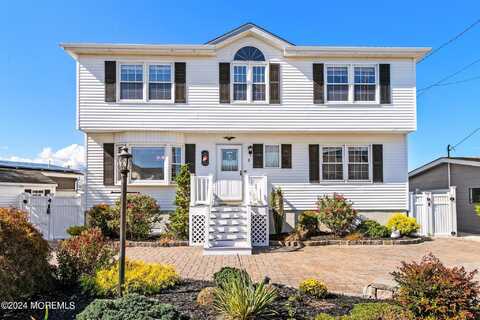 8 Mary Alice Road, Beach Haven West, NJ 08050