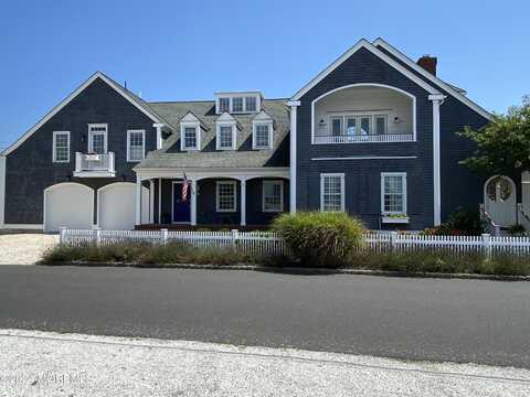 1081 Barnegat Lane, Mantoloking, NJ 08738