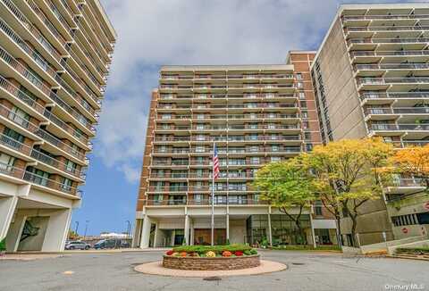 152-18 Union Turnpike, Flushing, NY 11367