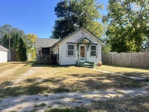 514 North Street, Henry, IL 61537