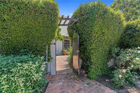 4256 Beck Avenue, Studio City, CA 91604