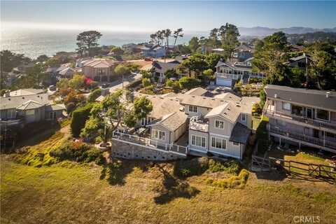 404 Huntington Road, Cambria, CA 93428