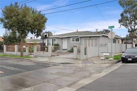 117 S Daisy Avenue, Santa Ana, CA 92703