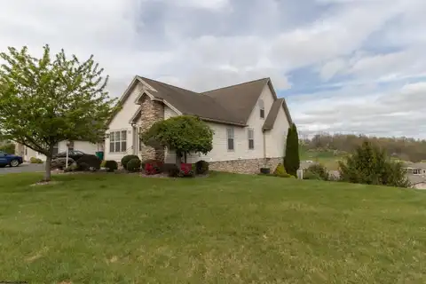 62 Sheffield Court, Bridgeport, WV 26330