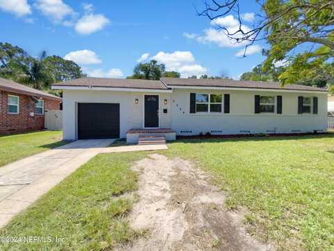 6064 TERRY PARKER Drive S, Jacksonville, FL 32211