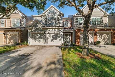 11194 CASTLEMAIN Circle W, Jacksonville, FL 32256