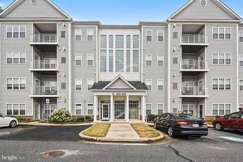 Hopkins Landing Dr #429, ESSEX, MD 21221