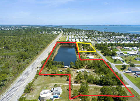 Seventh Avenue, Sebastian, FL 32976