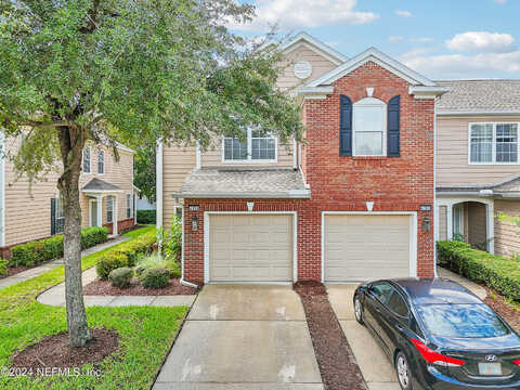 Crownwood, JACKSONVILLE, FL 32216