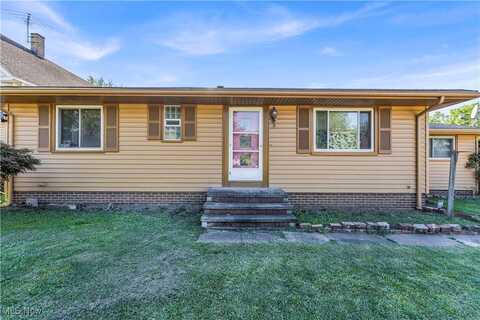 3930 E 53rd Street, Newburgh Heights, OH 44105