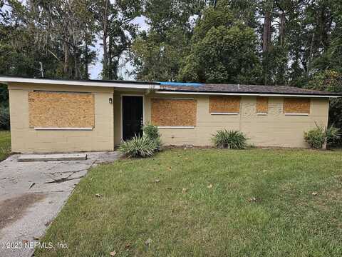 Carol, ORANGE PARK, FL 32073