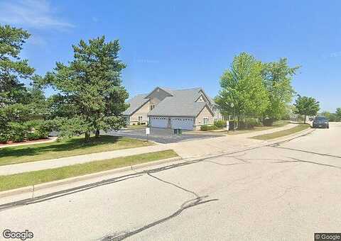 River Place, WAUKESHA, WI 53189