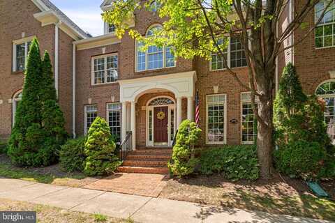 Farrcroft, FAIRFAX, VA 22030