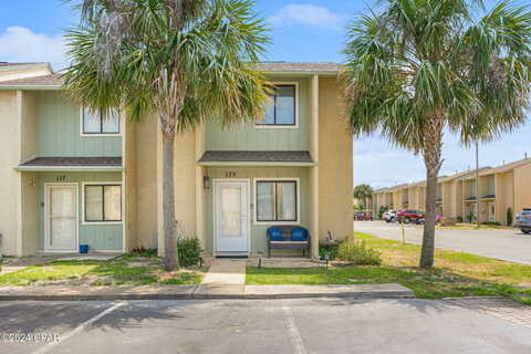 Robin, PANAMA CITY BEACH, FL 32407