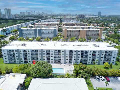 7Th, HALLANDALE BEACH, FL 33009