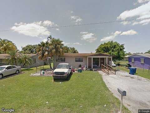 14Th, BELLE GLADE, FL 33430
