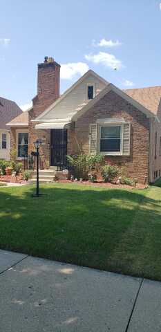 46Th, MILWAUKEE, WI 53216