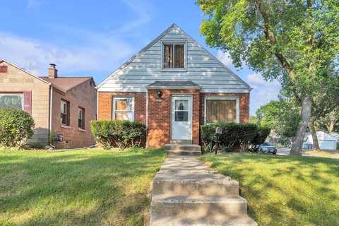 49Th, MILWAUKEE, WI 53219