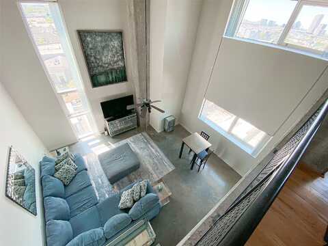 Bagby, HOUSTON, TX 77002