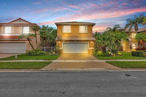 4Th, PEMBROKE PINES, FL 33029