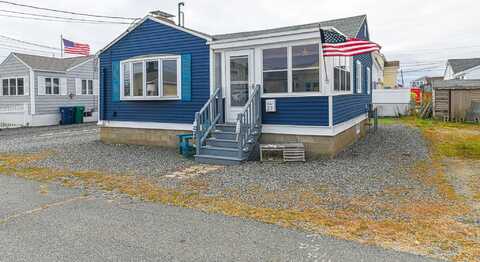 23 Wall Street, Hampton, NH 03842