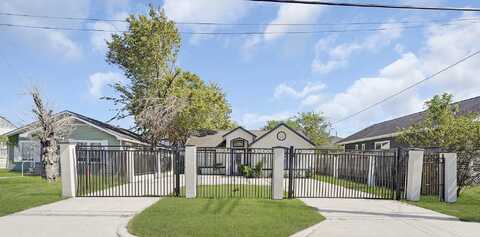 Des Jardines, HOUSTON, TX 77023