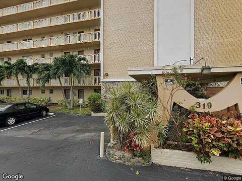 14Th, HALLANDALE BEACH, FL 33009