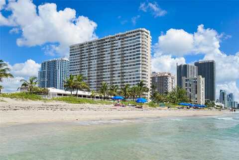 Ocean, HALLANDALE BEACH, FL 33009