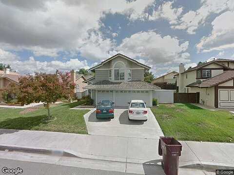 Avenida Interno, MENIFEE, CA 92585