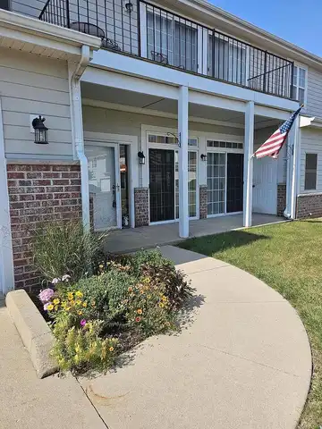 Meadowlands, PLEASANT PRAIRIE, WI 53158