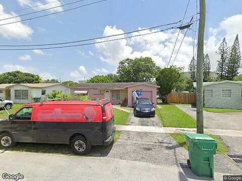 22Nd, LAUDERHILL, FL 33313