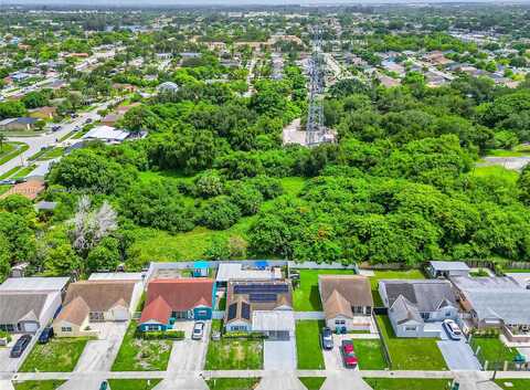 203Rd, MIAMI GARDENS, FL 33056