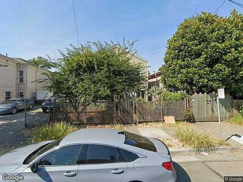 10Th, OAKLAND, CA 94607