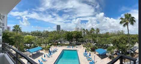 Three Islands, HALLANDALE BEACH, FL 33009