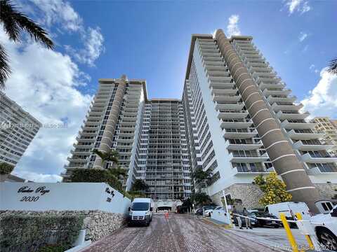 Ocean, HALLANDALE BEACH, FL 33009