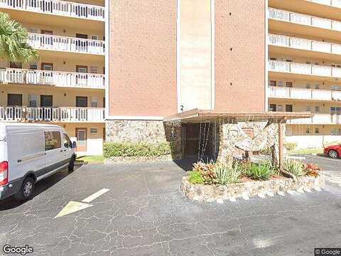 12Th, HALLANDALE BEACH, FL 33009