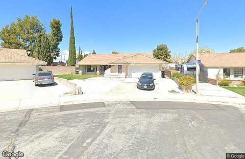 Paseo Fortuna, PALMDALE, CA 93551