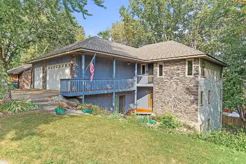 Oakland, BURNSVILLE, MN 55306