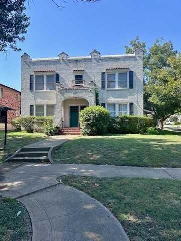 600 Monticello Drive, Fort Worth, TX 76107