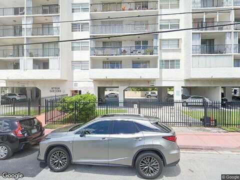 Byron, MIAMI BEACH, FL 33141