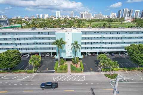 14Th, HALLANDALE BEACH, FL 33009