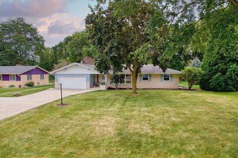 Leslie Ann, MOUNT PLEASANT, WI 53403